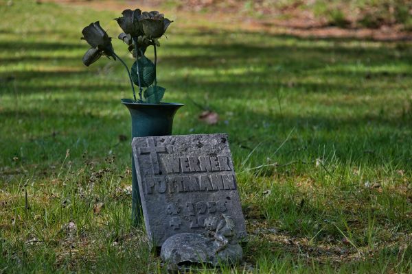 Top idées pour créer une plaque funéraire unique et mémorable